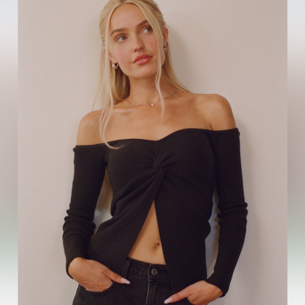 Abercrombie & Fitch Off-The-Shoulder Twist Sweater Top - Size SMALL